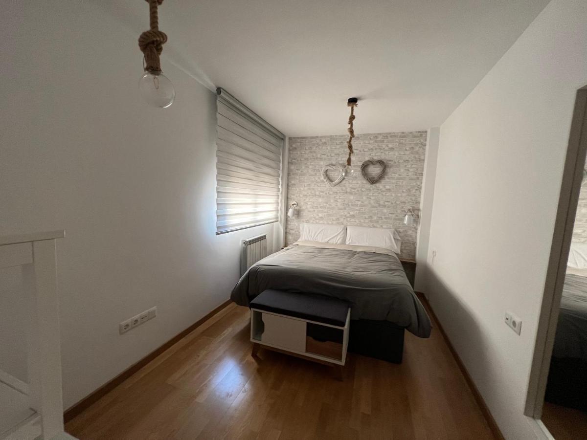 El Llano Zaragoza Apartment Bagian luar foto